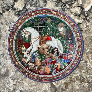 Vintage Royal worcester Christmas plate No. 5 - 1998